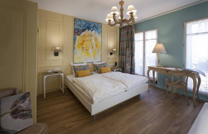 Hotel Roses, Strasbourg